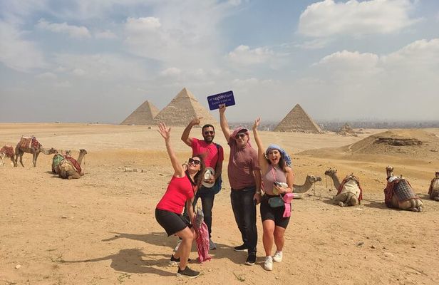 Tour to Giza Pyramids,Sphinx,Egyptian Museum,Market,Dinner Cruise All inclusive