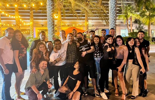 Pub Crawl Dubai: Nightlife Tours