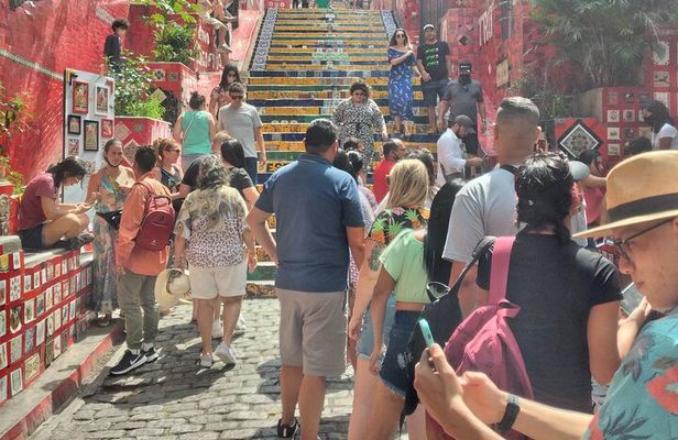 From the Past to the Present: A Historical Walking Tour of Rio