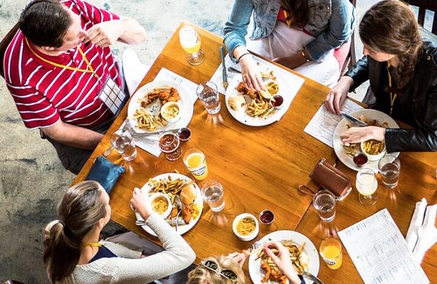 Guided Happy Hour Brew Tour in Montreal with Dinner