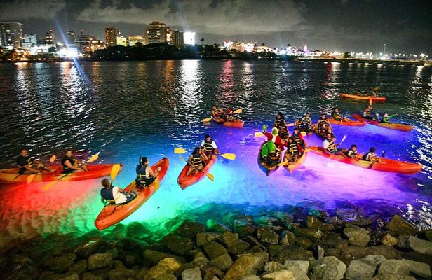 Puerto Rico Night Kayaking Guided Tour in Condado Lagoon