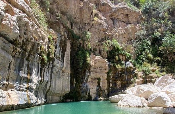 Day Trip to Wadi Tiwi (Wadi Mibam), Fins Beach, Bimmah Sinkhole