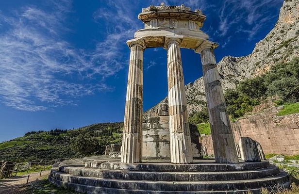 Exclusive Private Tour To Delphi Visit Delphi, Arachova, Monastery Osios Loukas