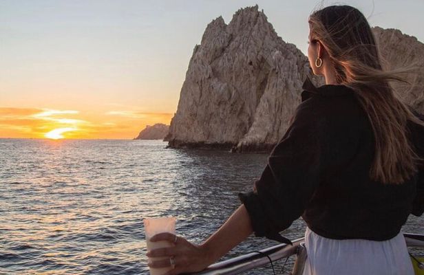Sunset Tour of Everything Cabo! Includes dinner and open bar!