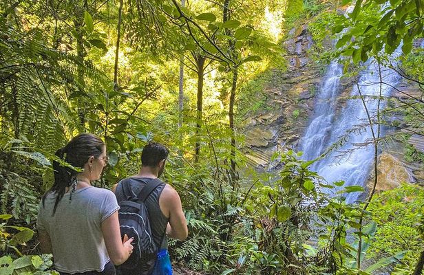 Paraty: Melancia Waterfall - Tekking and Hiking Tour