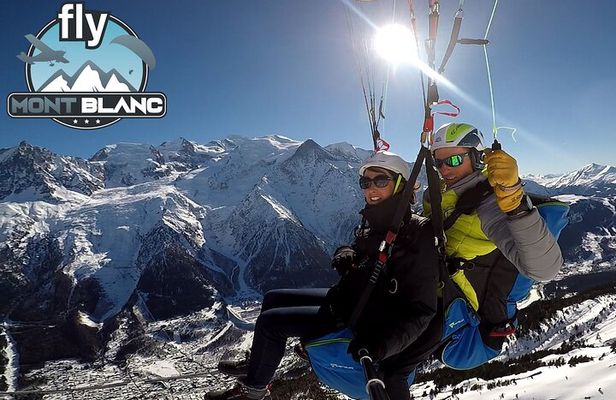 Fly in Paragliding! Paragliding experience over Chamonix!