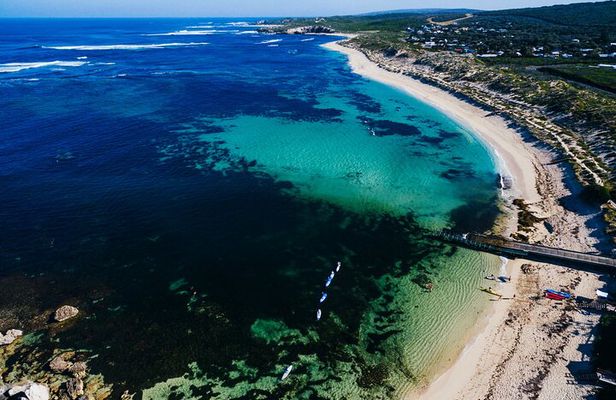 Standup Paddling on Pristine Gnarabup Bay with Breakfast