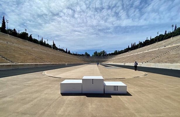 Running Through the History of Athens with Personal Trainer