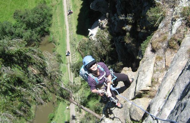 Private Half-day Rock Climbing Experience in the Suesca Rocks