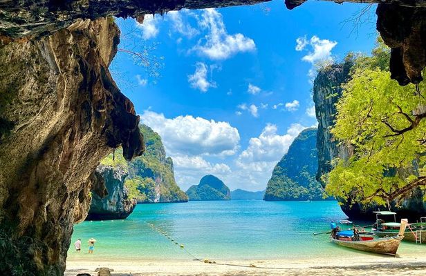 Hong Island Snorkeling Tour by Longtail Boat from Krabi with 360° Viewpoint