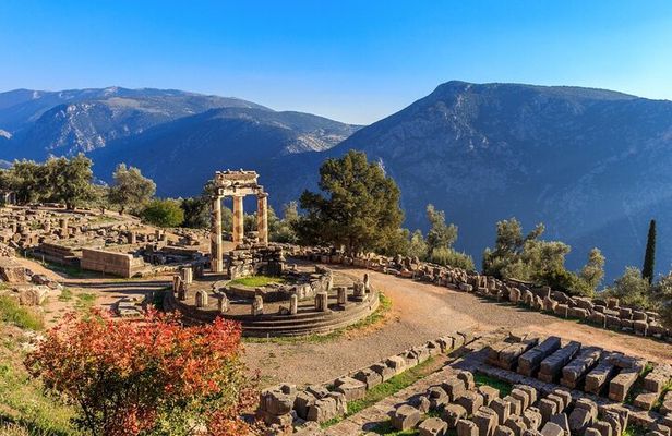 Delphi Private Day Tour from Athens