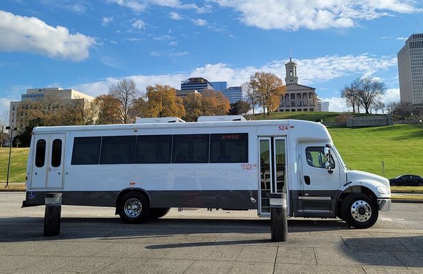Explore Nashville by Bus with Ryman & Country Music Hall of Fame Upgrade Option