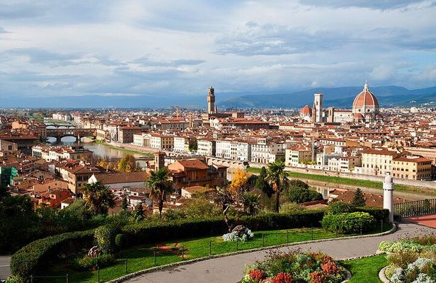 Around Florence Hills: App‑Guided e‑Vespa Tour + Wine&Food