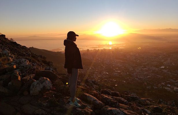 Cape Town: Lion's Head Hike