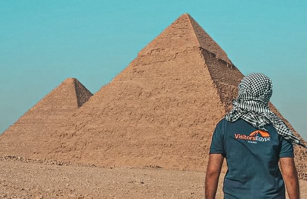 Visit Giza Pyramids and Sphinx - Full Day Trip
