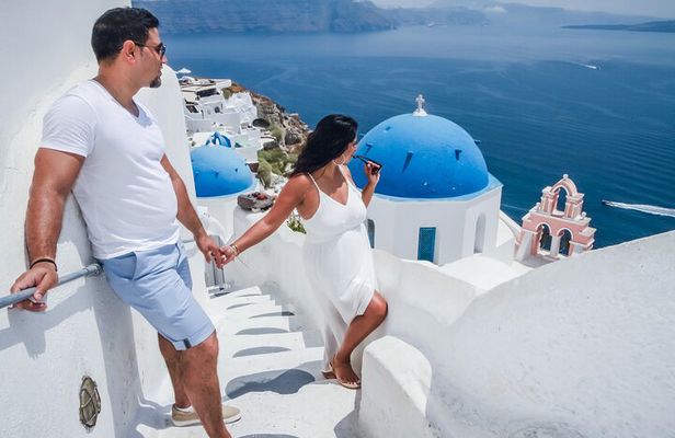 Best of Santorini: 3-hour Private Tour with a Local Guide