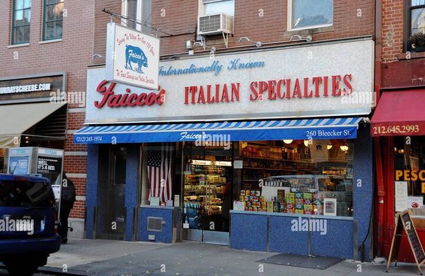 West Village History & Walking Food Tour