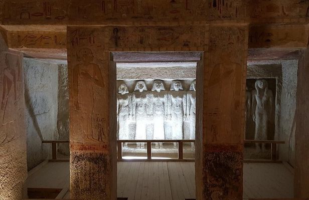 Giza pyramids, underground -tombs ,sphinx and Memphis museum
