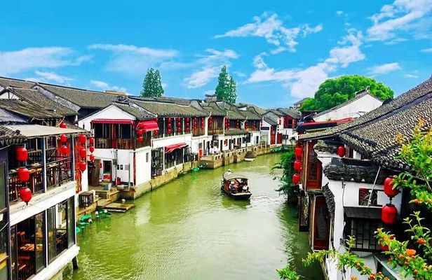 Private Zhujiajiao Water Town Tour with Tea Tasting fromShanghai