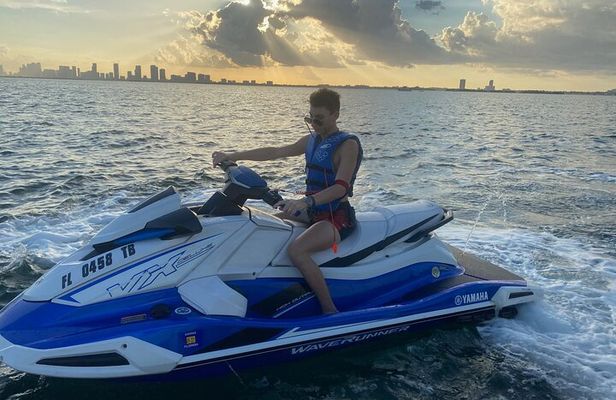 Jet Skiing in South Beach Miami with Pontoon Ride