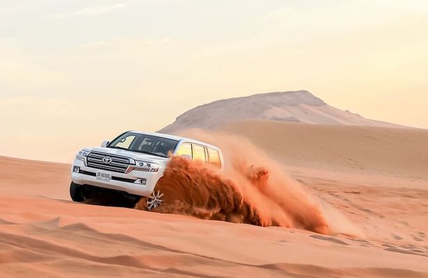 Private Dubai Red Dune Desert Safari With BBQ Dinner