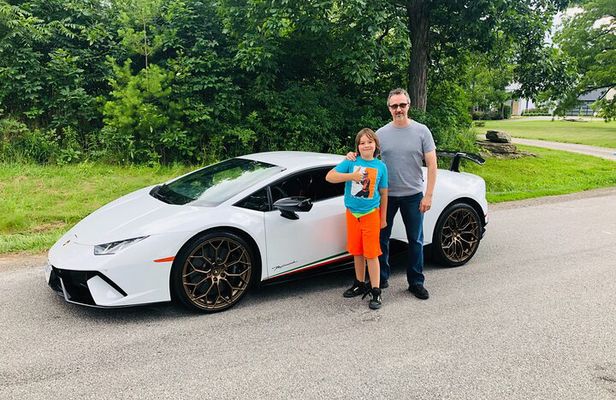VIP Supercar Experience including Lunch