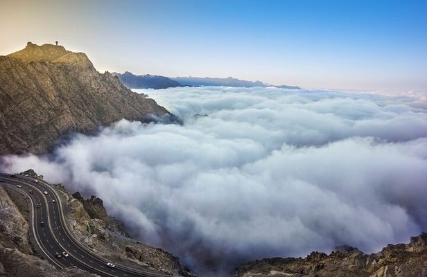 Explore Taif : A full day Journey with lunch from Jeddah 