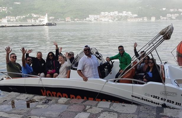 Group Perast & Lady of the Rock tour- 1h30min duration