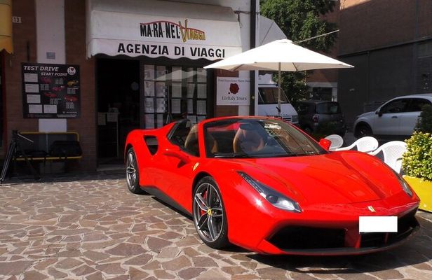 Ferrari 488 Private Test Drive in Maranello