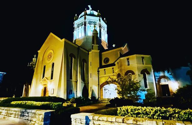 Story of St Augustine private golf cart history tour for up to 5 people!