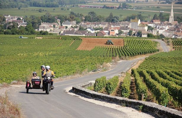 Private Guided Sidecar Tour in Burgundy from Meursault