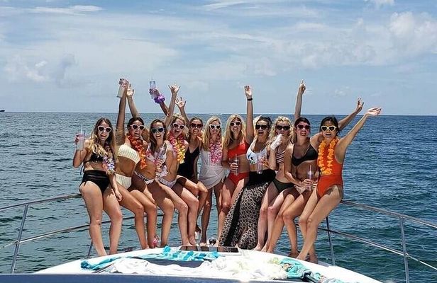 Private Boat Day Magawish Island & Lunch & transport-Hurghada
