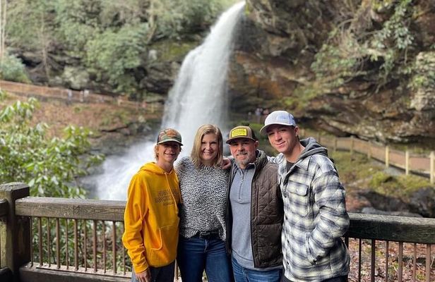 Carolina Waterfalls and Highlands Private VIP Boutique Tour
