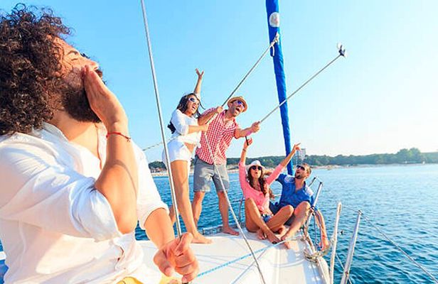The Best Catamaran Tour to Isla Mujeres from Cancún