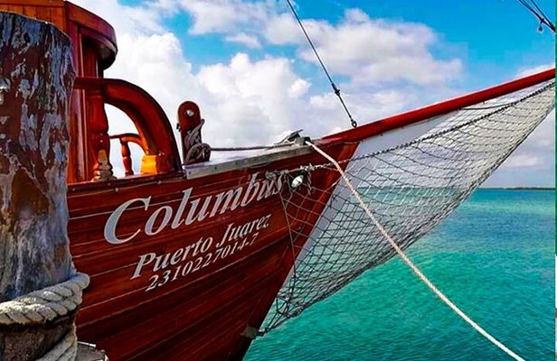 Sail Under Light of the Moon & Enjoy a Romantic Dinner in Spanish Galleon