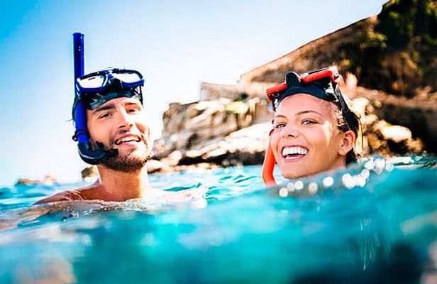 Snorkeling Experience in Underwater Museum with Transportation from Cancún
