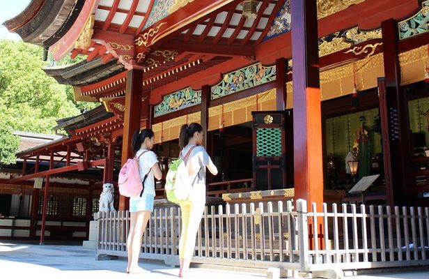 Port Pick-Up: Hakata Private Tour Licensed Guide& Vehicle