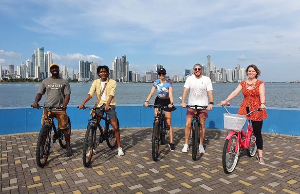 Bike Tour Panamá City and the Old Town