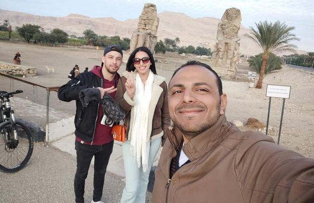 Full-Day Luxor private Tour from Cairo / Giza by Plane include lunch