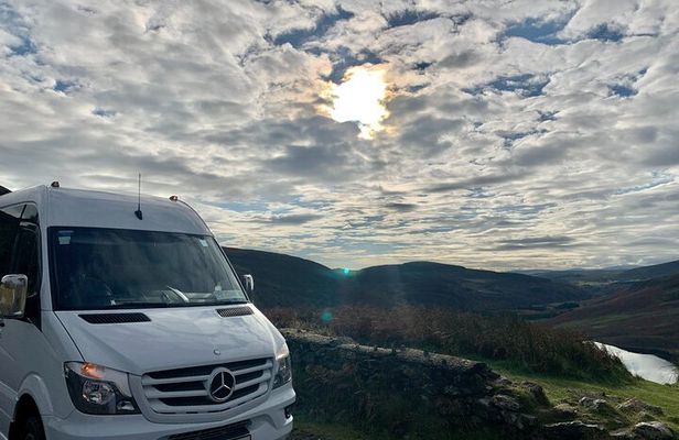 Giants Causeway and Belfast Private Day Tour