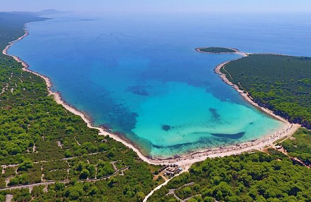 Zadar to Sakarun Beach Tour, Shipwreck Dive & Tunnel - 4,5hr