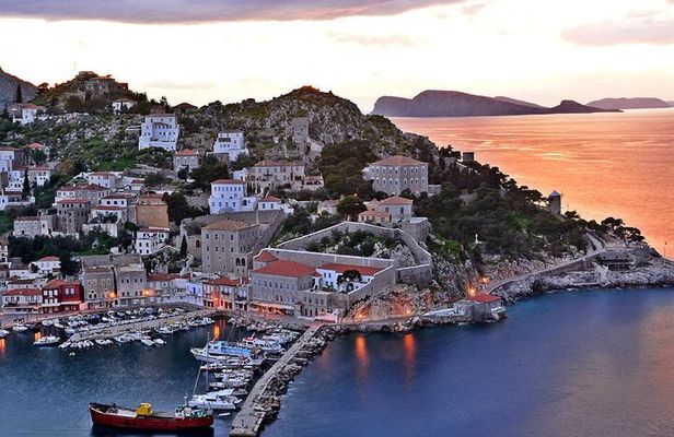 Hydra, the Lordly Island of Senses prive