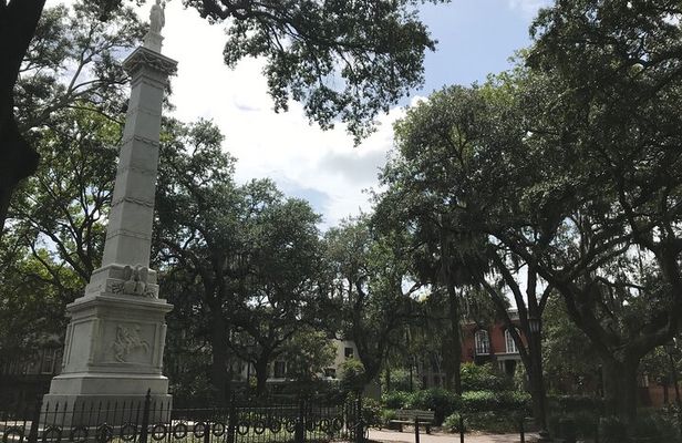 Historic Savannah Walking Tour