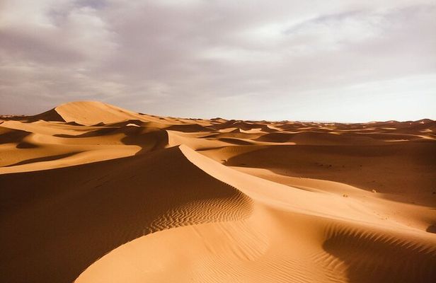 4-Day Luxury Desert Tour From Marrakech To Erg Chigaga Via Ouarzazate