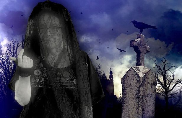The Galveston Cemetery Tour - Walk With The Dead!