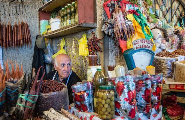 Half-Day Food Tour of Tbilisi Dezerter's Bazaar