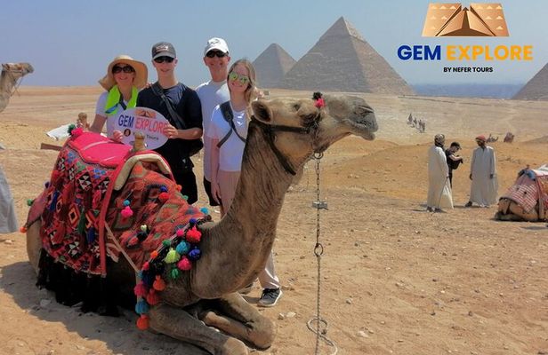 Private Day Tour Giza Pyramids, Egyptian Museum &Khan El-Khalili