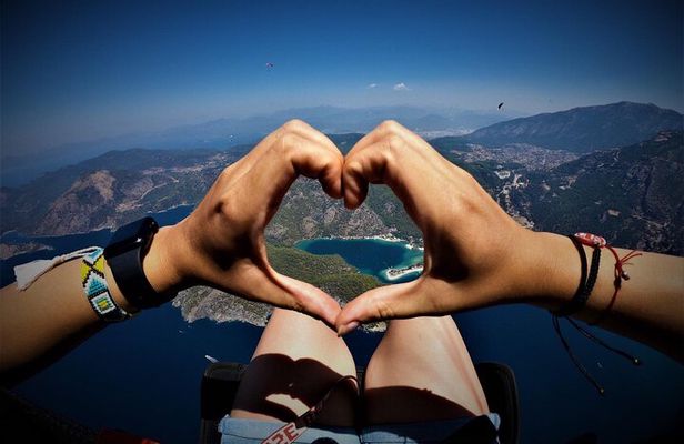 Tandem Paragliding with Professionals in Fethiye, Oludeniz