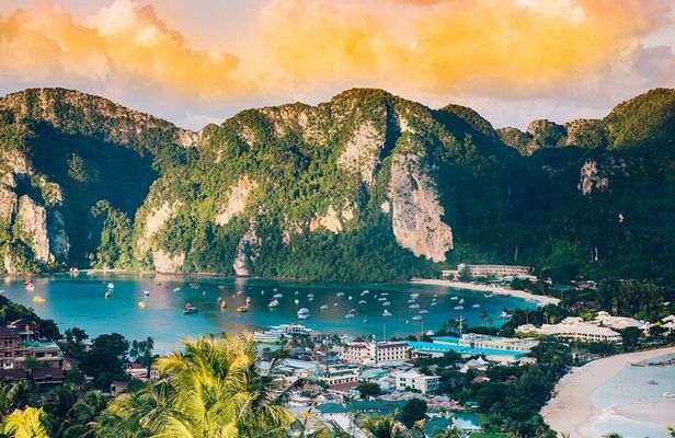 Morning Escape to Phi Phi Islands from Khao Lak : Full-Day Tour