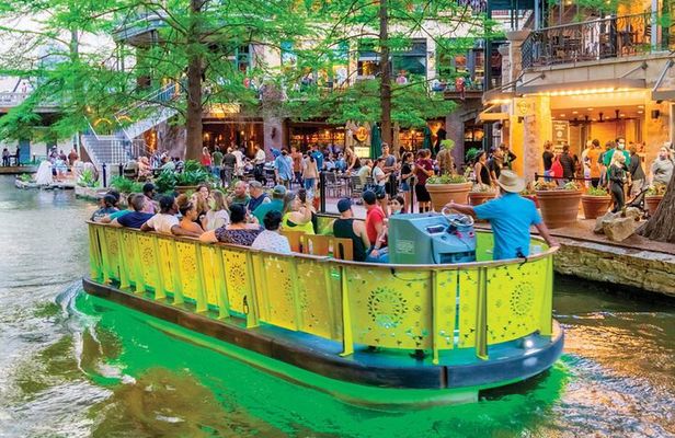 San Antonio River Cruise & Hop-On Hop-Off Tour